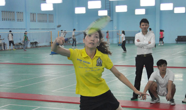 置業公司女選手風采