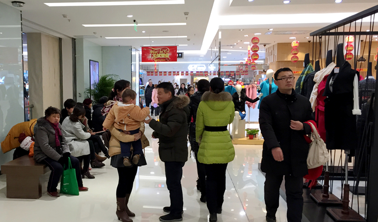 阜陽華億國際試營業人氣火爆