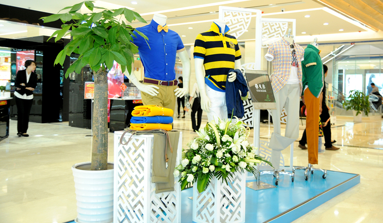 華億國際星隆店商品陳列十分精美