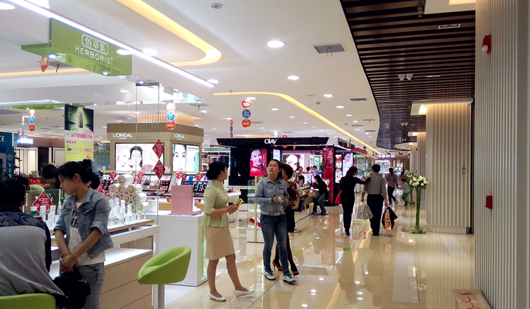 華億國(guó)際旗艦店部分樓層調(diào)整升級(jí)后全新亮相