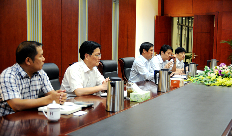 項義水董事長歡迎孫躍文區(qū)長一行蒞臨調(diào)研