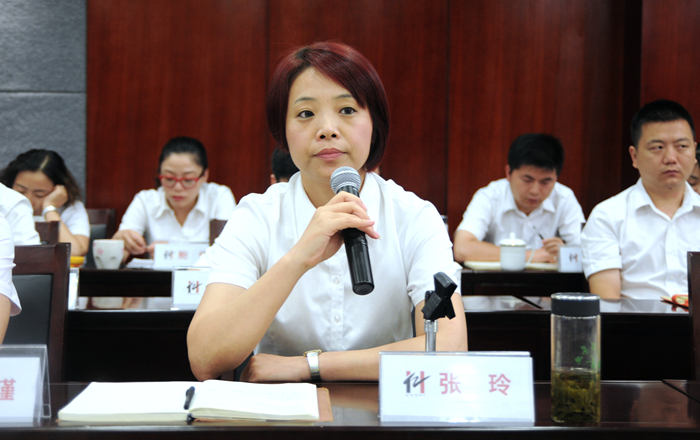 華億國際星隆店總經理張玲發言