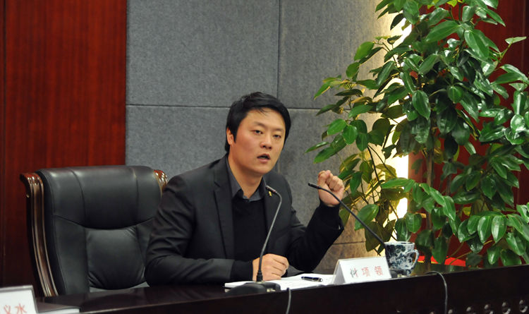 項(xiàng)領(lǐng)總裁在大會上發(fā)表講話