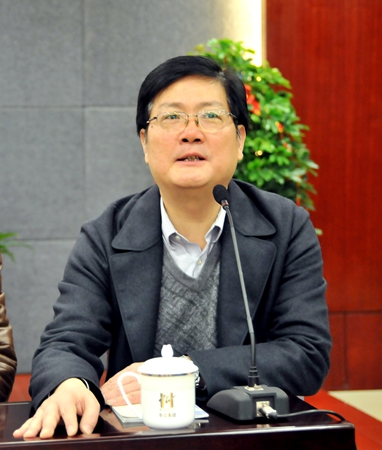 集團黨委書記、副總裁陳愛國主持團拜會