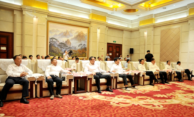 華控建投集團與華億集團戰略合作簽約儀式現場